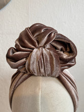 Load image into Gallery viewer, Vintage style handmade velvet headband