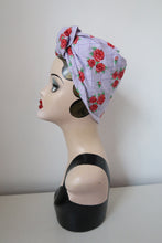 Load image into Gallery viewer, Lilac 1940s handmade vintage headscarf