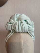 Load image into Gallery viewer, Vintage style handmade jersey turban 