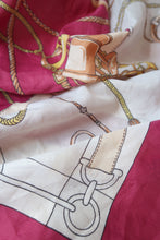 Load image into Gallery viewer, vintage scarf for 1940s turban tying  