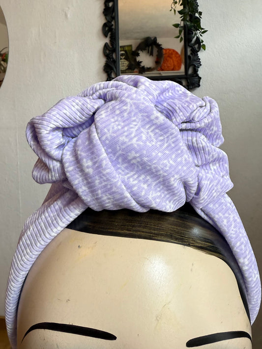 50% OFF SALE ITEM: Vintage Style Pre-tied Headband in Lilac Ribbed Floral with Small Knot