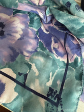 Load image into Gallery viewer, Vintage headscarf