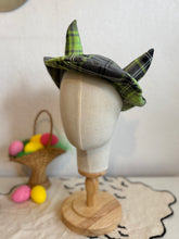 Load image into Gallery viewer, Horned beret alternative fashion hat