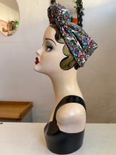Load image into Gallery viewer, Vintage style headband 
