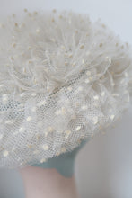 Load image into Gallery viewer, Cream tulle vintage hat