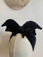 Load image into Gallery viewer, Black velvet gothic Halloween alternative fashion headband 