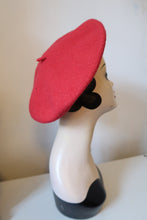 Load image into Gallery viewer, SALE ITEM: Vintage Beret