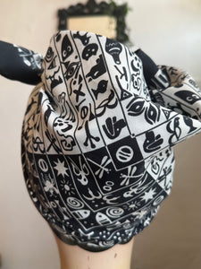 vintage headscarf 