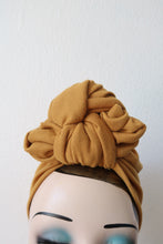 Load image into Gallery viewer, Vintage handmade turban 