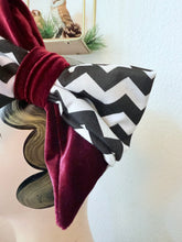 Load image into Gallery viewer, Twin peaks hair bow 