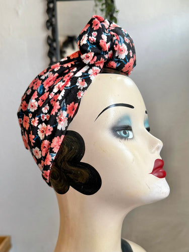 Floral 1940s vintage pin-up turban 