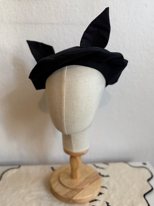 BAT BERET in Black (size 22”)