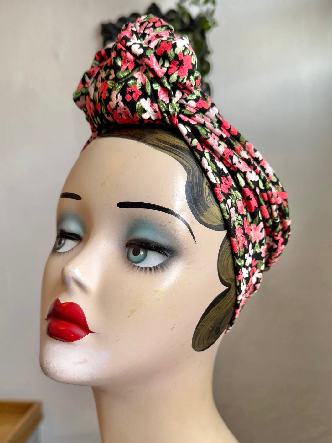 Floral 1940s vintage pin-up turban 