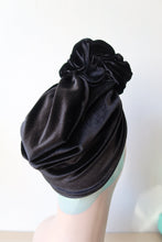 Load image into Gallery viewer, Vintage style velvet turbans