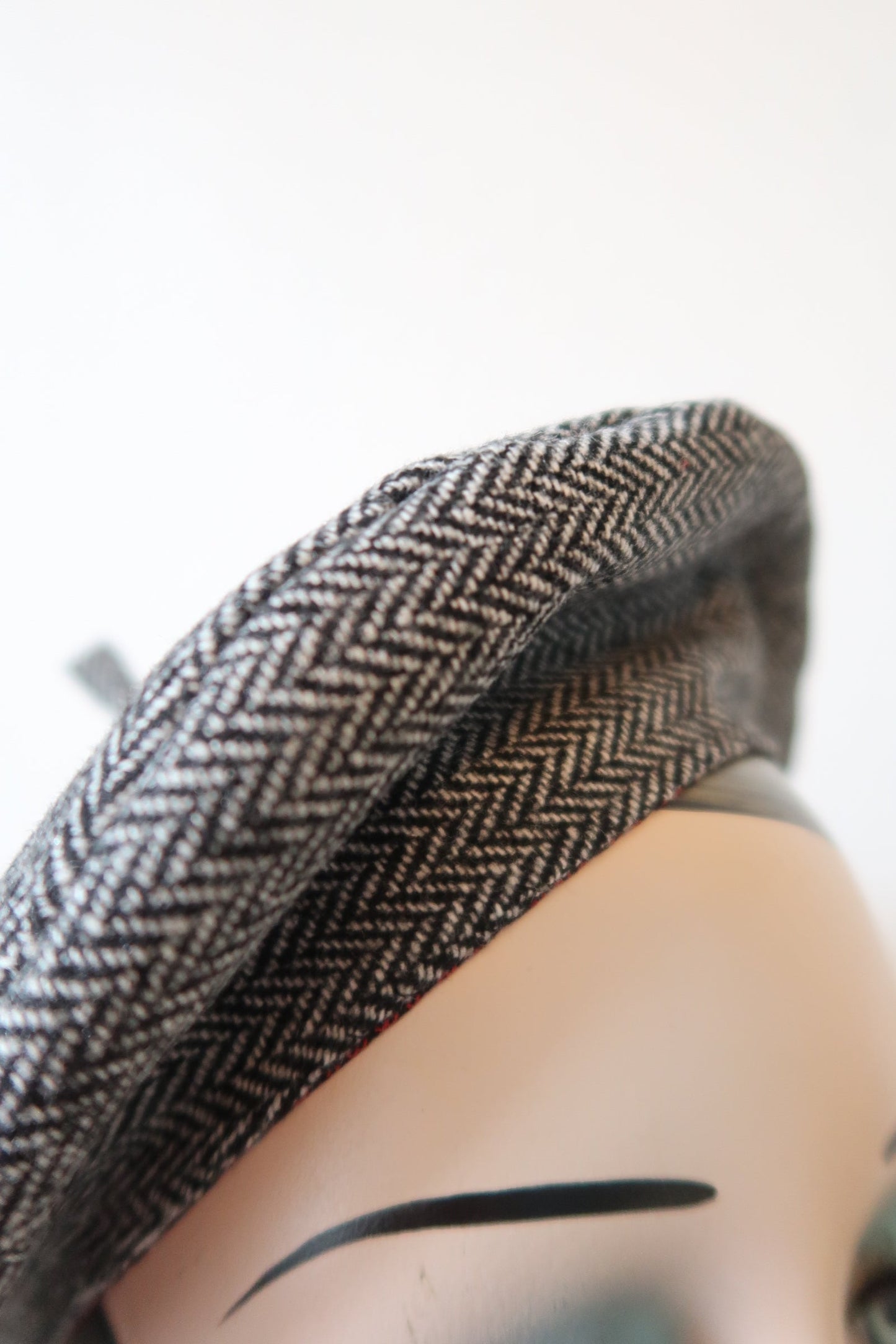 grey vintage style beret