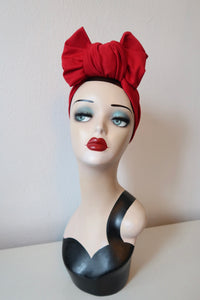 Authentic 1940s handmade red stretchy pre-tied turban